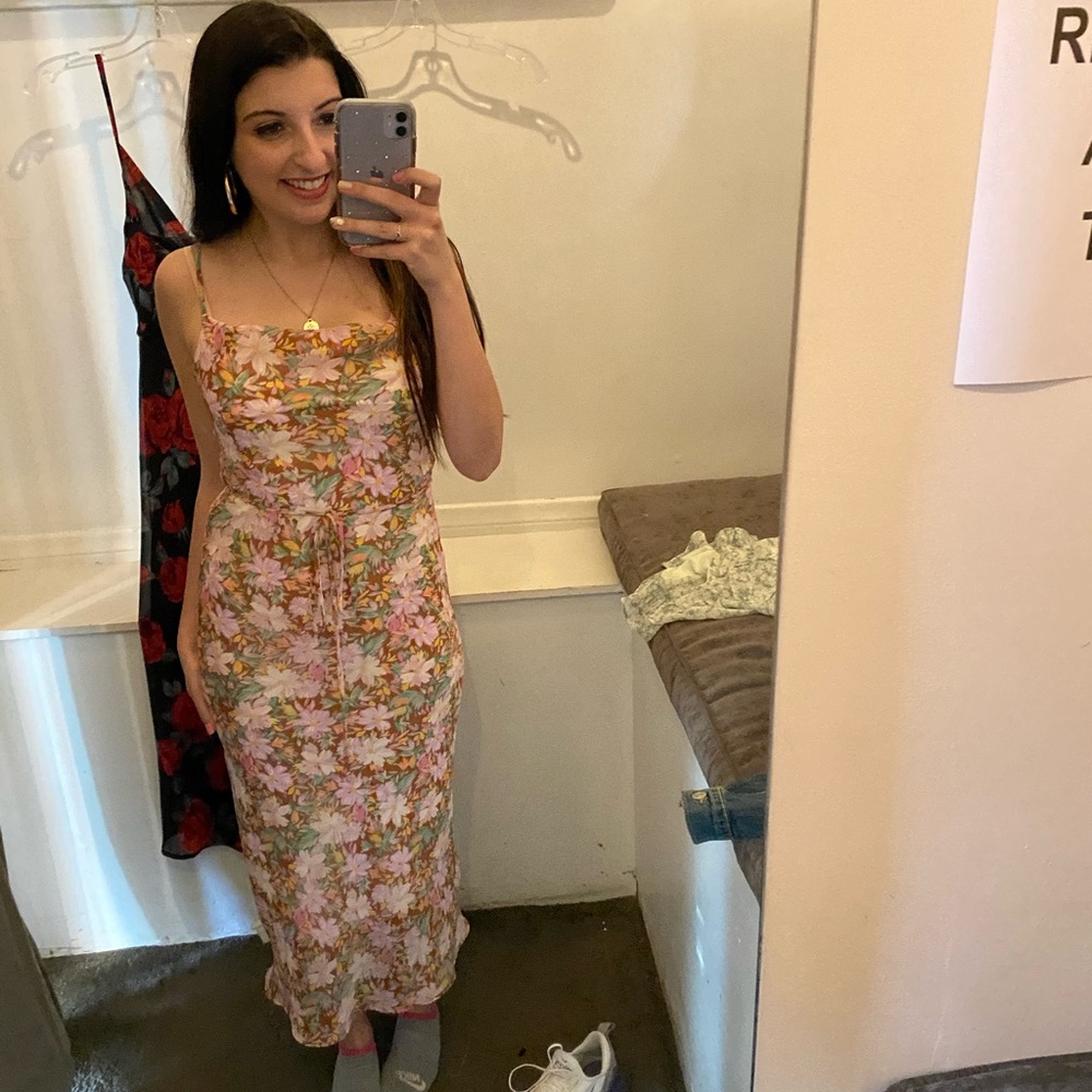 GORGEOUS Floral Dress